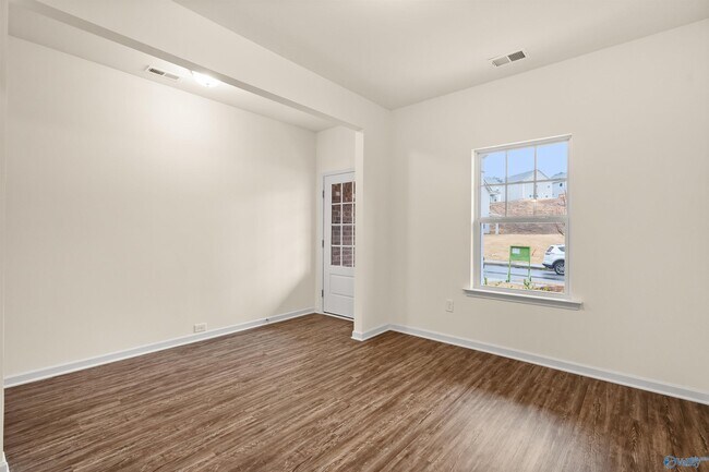 25743 Finchley Dr, Athens, AL 35613 - photo 3