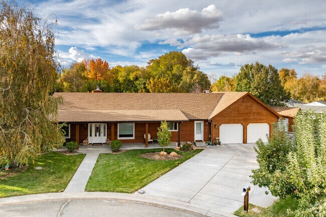 Older Dixon Lane-Meadow Creek homes include ranch-style dwellings on quiet streets.