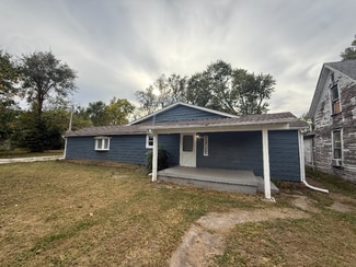 2638 N 17th St, Terre Haute, IN 47804