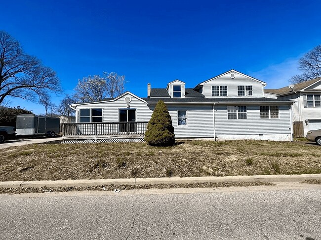 758 209th St unit 2, Pasadena, MD 21122 - photo 6