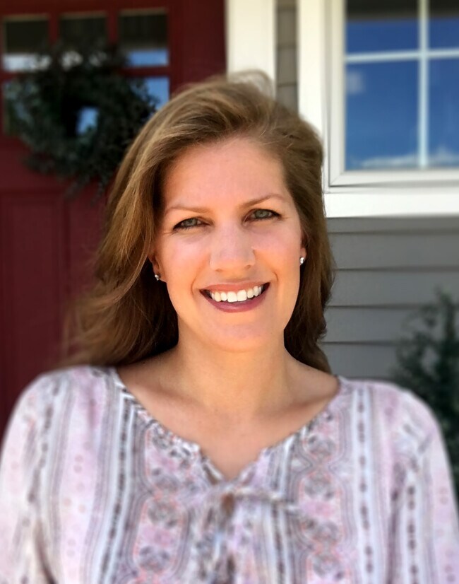 Amy Mora
