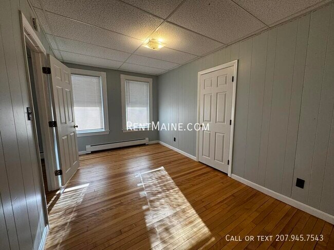 17 Edwards St unit 1, Waterville, ME 04901 - photo 6