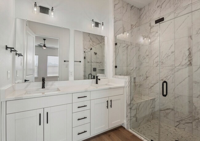 1908 Greenbrier Ct unit 36454192, Rosenberg, TX 77471 - photo 6