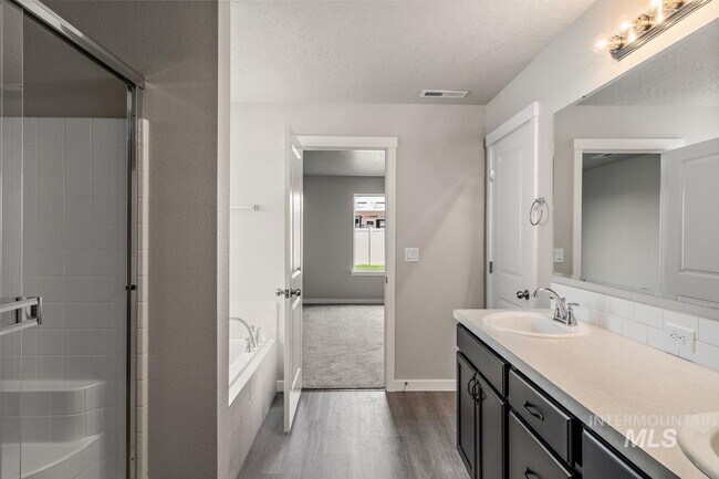 19318 Snowyside Way, Caldwell, ID 83605 - photo 7