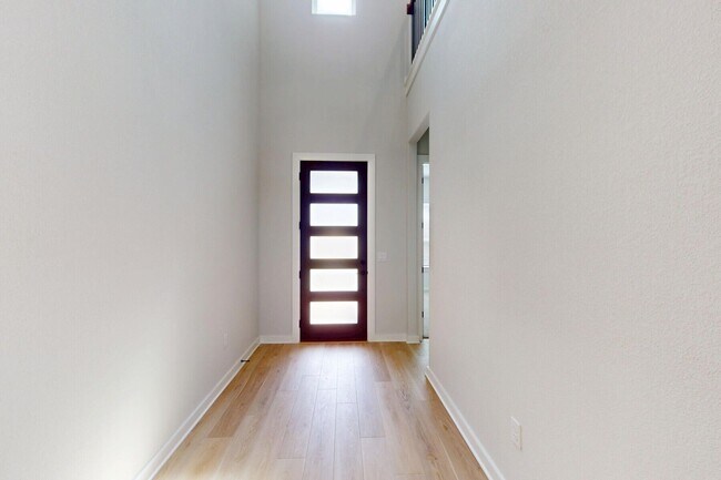 828 Sanger Ln unit 36497992, Leander, TX 78641 - photo 7