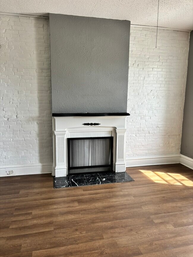 2621 Arsenal St Unit 2621 Arsenal, Saint Louis, MO 63118