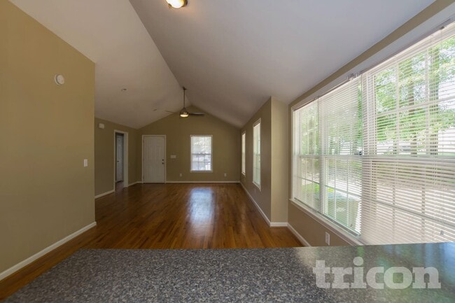 125 St Andrews Pl Dr, Columbia, SC 29210 - photo 3