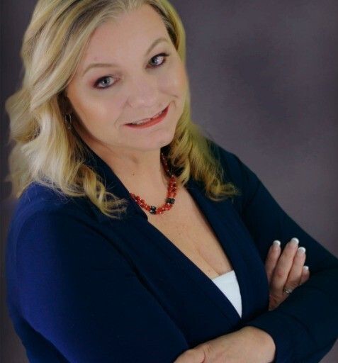 Amy Linton