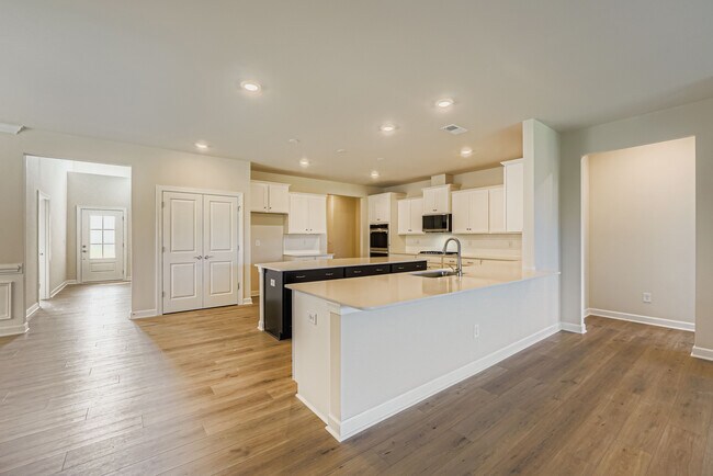 2244 Moon Crest Rd, Lancaster, SC 29720 - photo 4