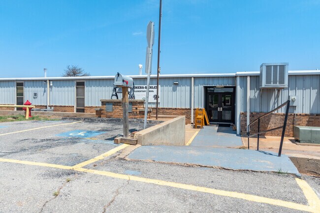 Lookeba-Sickles Elementary is located in an agricultural community.