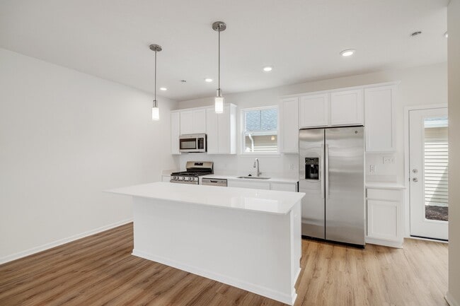 13133 Carolina St, Crown Point, IN 46307 - photo 7