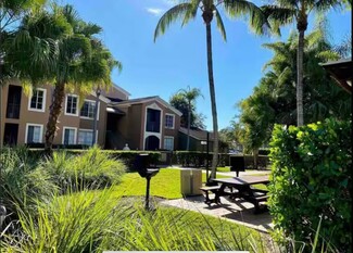 1220 Reserve Way Unit 107, Naples, FL 34105