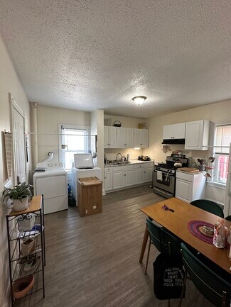 117 Hanover St Unit 1, Providence, RI 02907