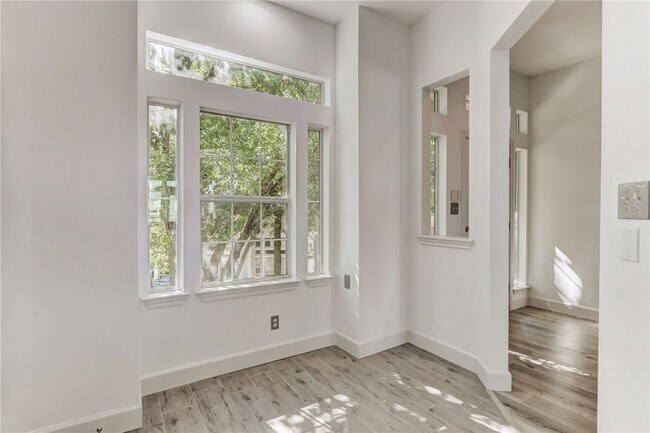 2918 Ranch Rd 620 N, Austin, TX 78734 - photo 6