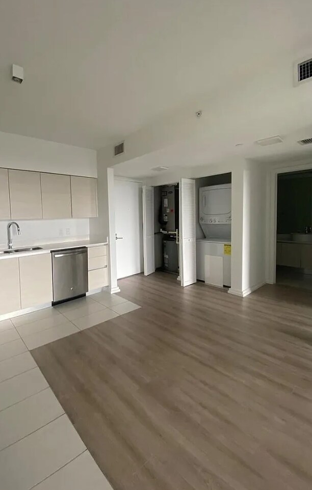 Baltus House unit 1212, Miami, FL 33137 - photo 4