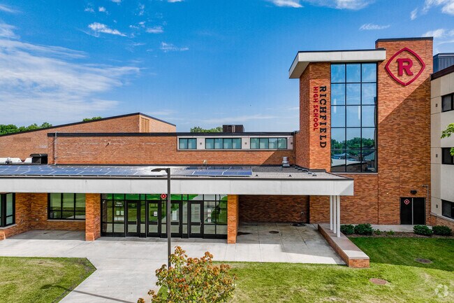 Richfield High School prepares its students for college and beyond.