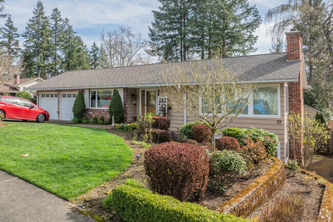 Smaller homes in Forest Highlands on third-of-an-acre lots cost between $650,000 and $850,000.