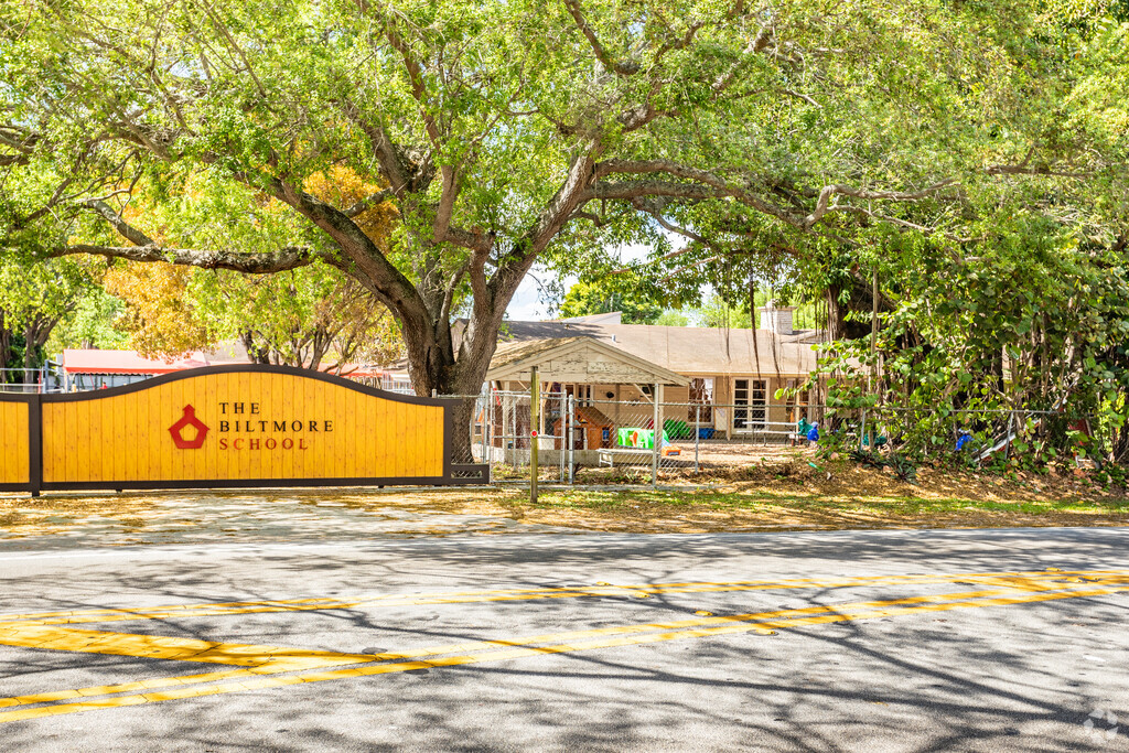 The Biltmore School established in 1926, is one of the oldest private schools in West Miami.