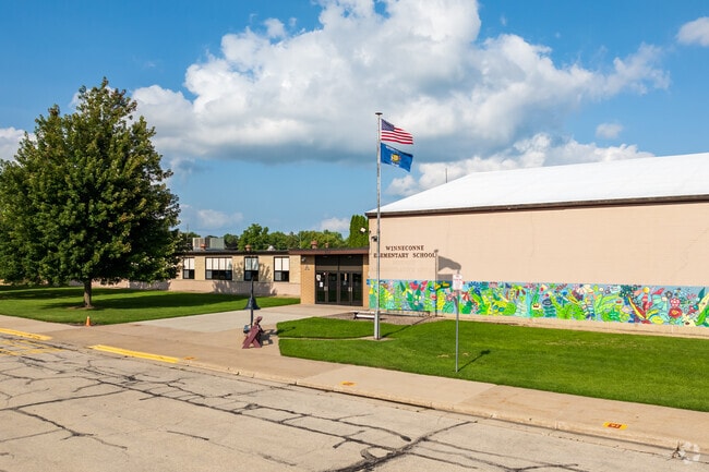Winneconne Elementary School 1
