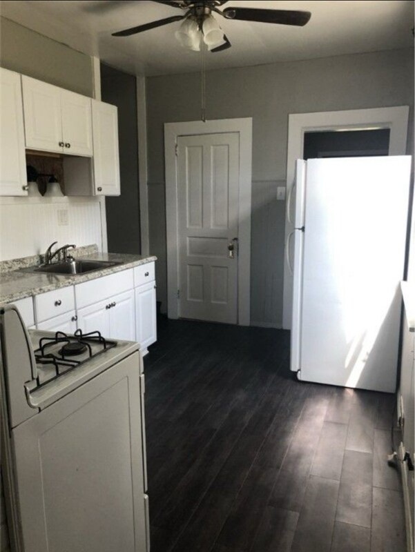 941 Cypress Way, Glassport, PA 15045 - photo 2