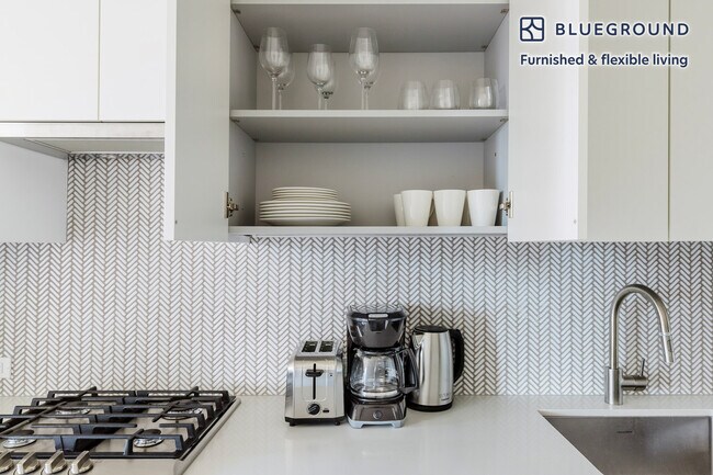 243 W 28th St unit FL16-ID2145, New York, NY 10001 - photo 7