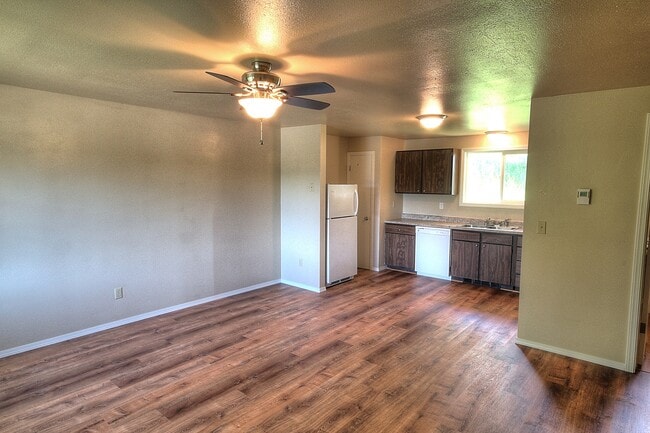 334 Harrison Blvd unit 4, Kalispell, MT 59901 - photo 4