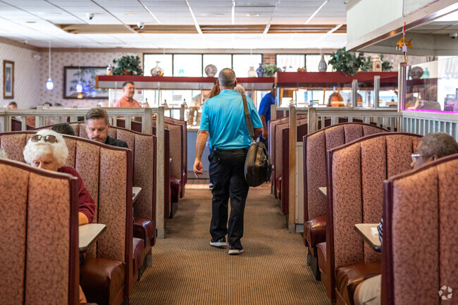 Shanghai is a popular Chinese buffet in Hilltop.