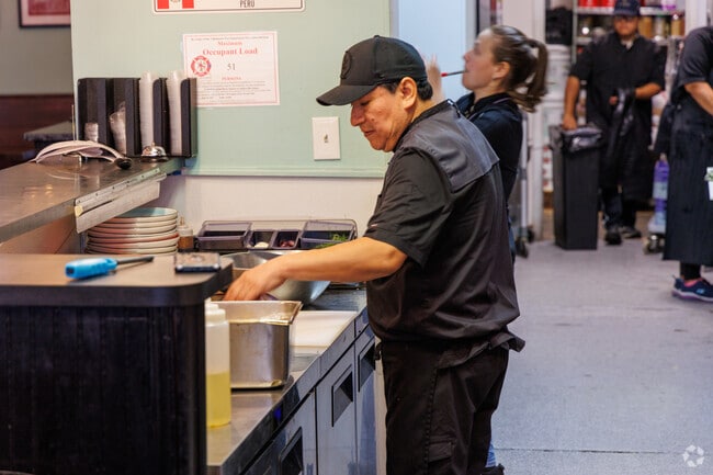 International cuisine is only minutes away in the Capital Circle area.