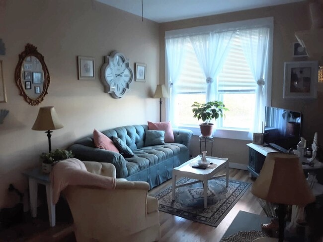 5433 Bennett St unit First Floor, Brewerton, NY 13029 - photo 2