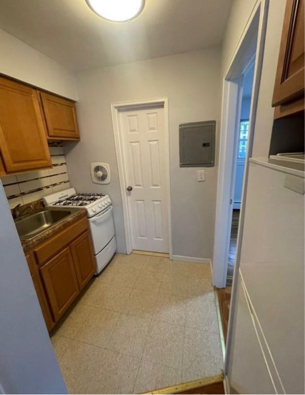 245 Kinderkamack Rd Unit 245B, Hackensack, NJ 07601