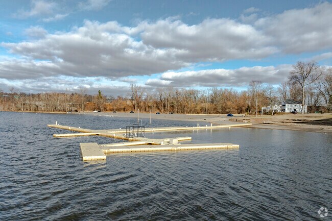 Wethersfield Cove is a park with a featured inlet from the CT river.