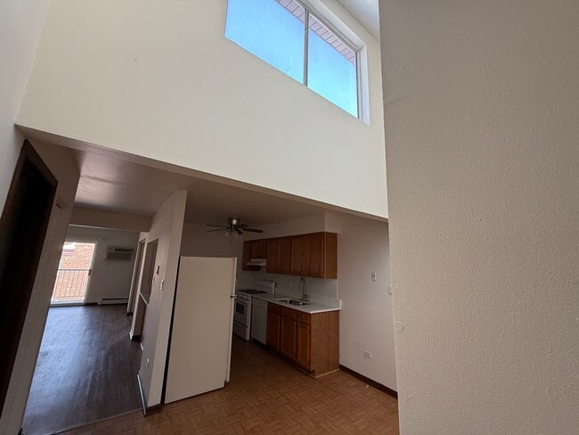 490 Pleasant Run Dr unit 490-F, Wheeling, IL 60090 - photo 7