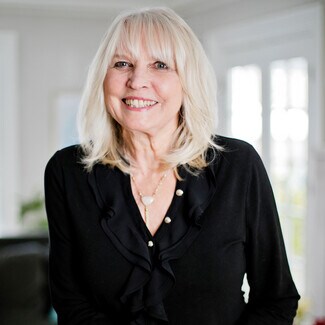 Nancy Chapman