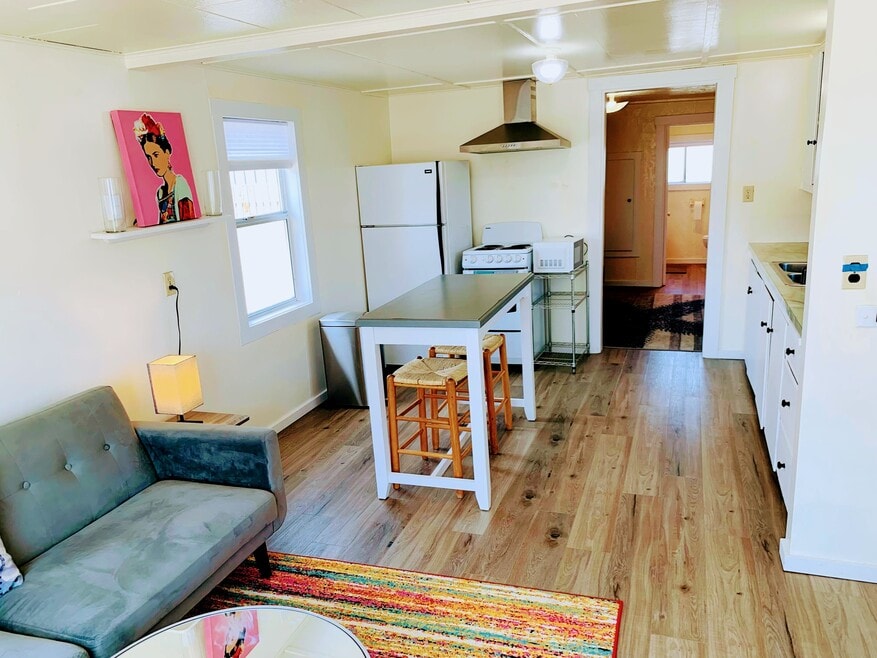 135 S 8th St, Lakeside, OR 97449 - photo 1