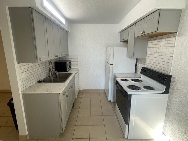 3313 N 68th St unit 225E, Scottsdale, AZ 85251 - photo 5