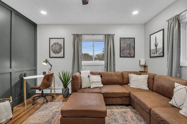 4 Mc Gregor St unit A - 1st Floor, Derry, NH 03038 - photo 5