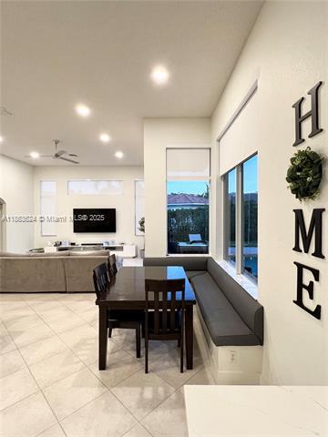 3806 Oak Ridge Cir, Weston, FL 33331 - photo 5