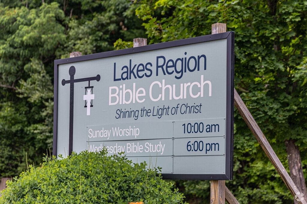 Lakes Region Christian School is located in Gilford.