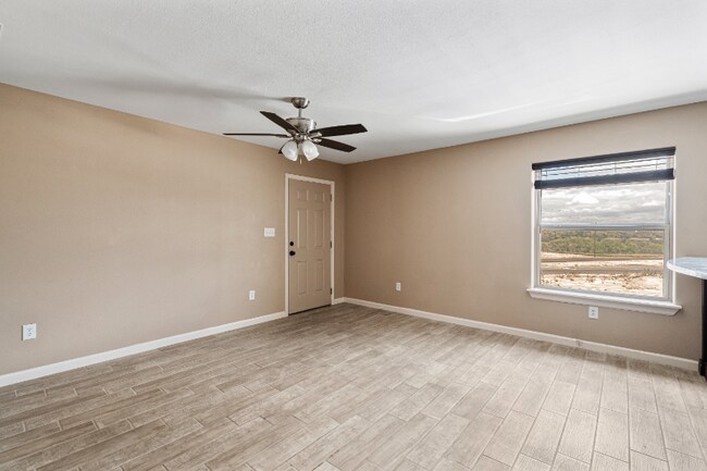 150 Colorado St unit 3, Del Rio, TX 78840 - photo 7