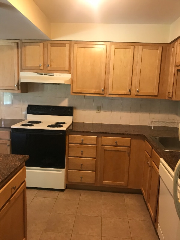 5599 Thompson Rd Unit 3, DeWitt, NY 13214