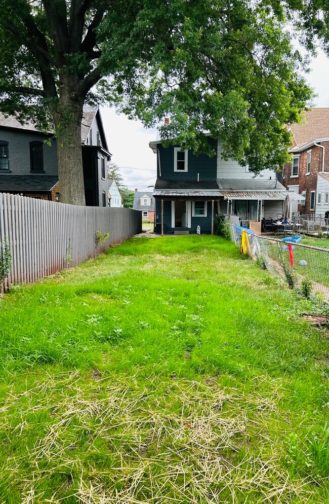 307 Washington St, Royersford, PA 19468 - photo 5