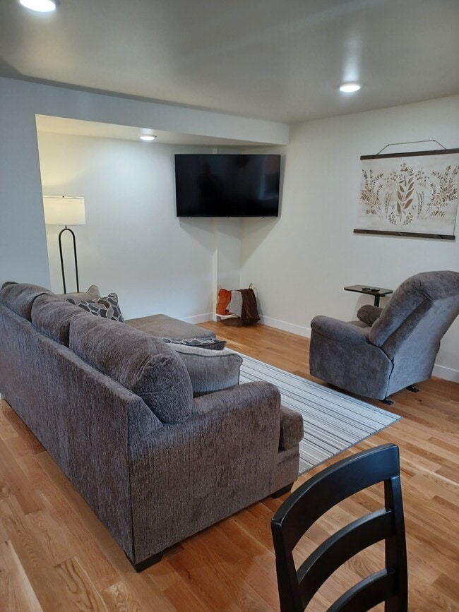 512 Farnam St unit New Home Utilities I, La Crosse, WI 54601 - photo 4