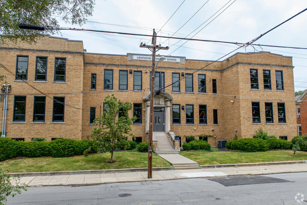 Lighthouse School