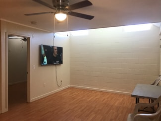 368 N Market St, Wailuku, HI 96793