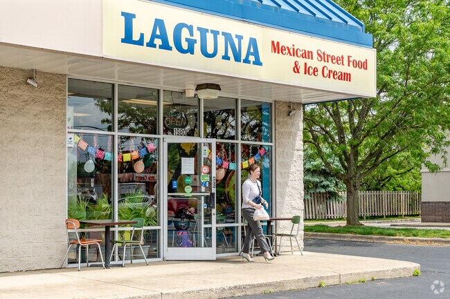 Laguna restaurant in Summerwood serves Mexican street food and ice cream.