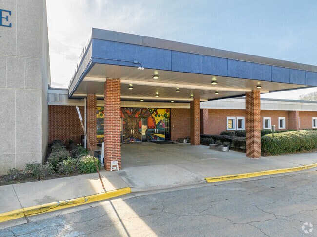 Carver Hills is home to 2819 Church, popular amongst residents in Metro Atlanta.