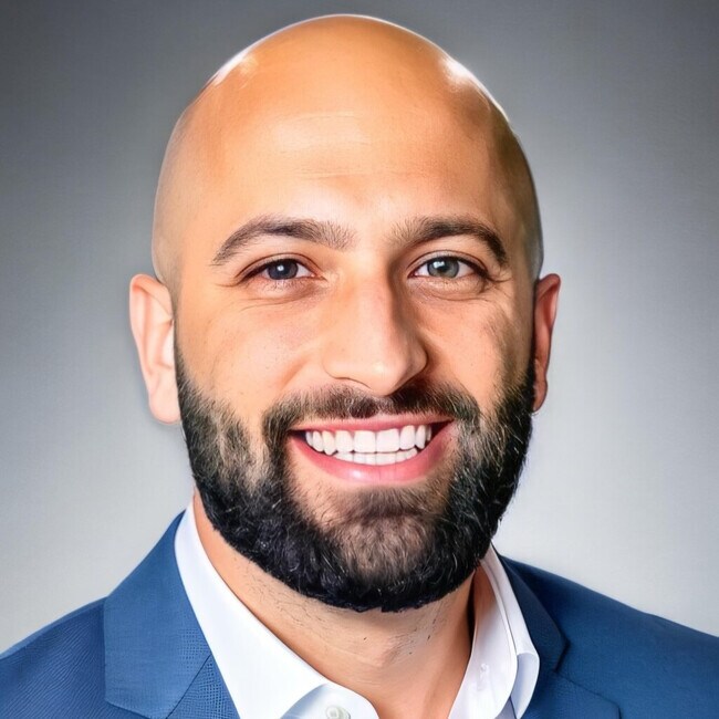 Agent Photo