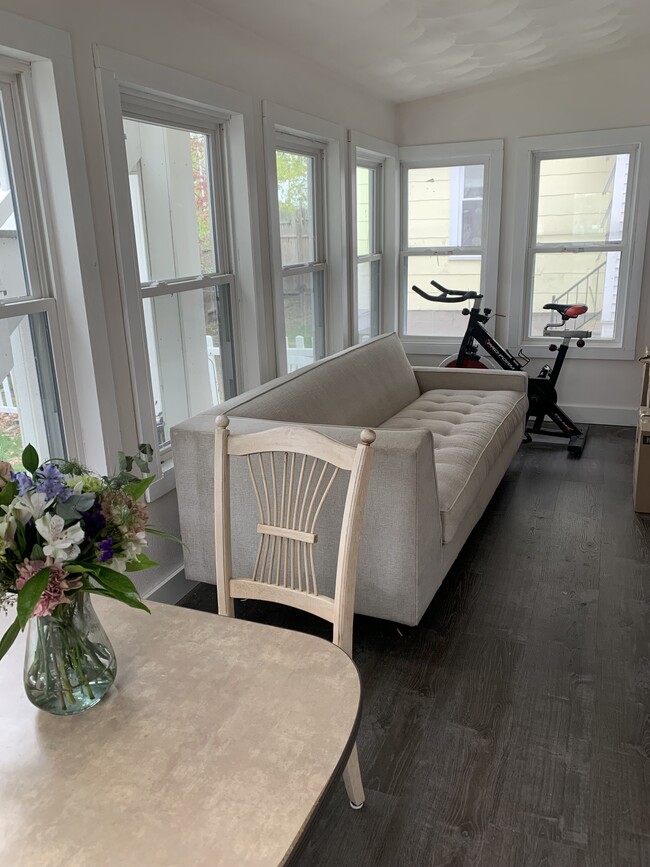 3 season porch