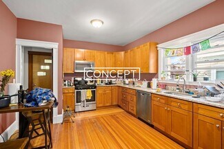 15 Teele Ave Unit 2, Somerville, MA 02144