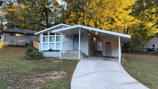 2764 Plantation Dr, East Point, GA 30344